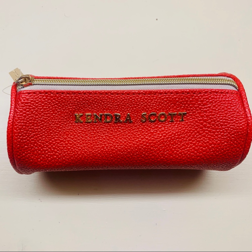 Red kendra scott travel pouch for jewelry